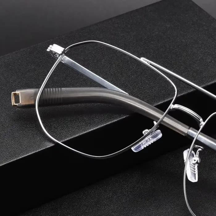 FIRADA mode Double faisceau lunettes Vintage luxe pur titane lunettes optique Prescription Ewewear c