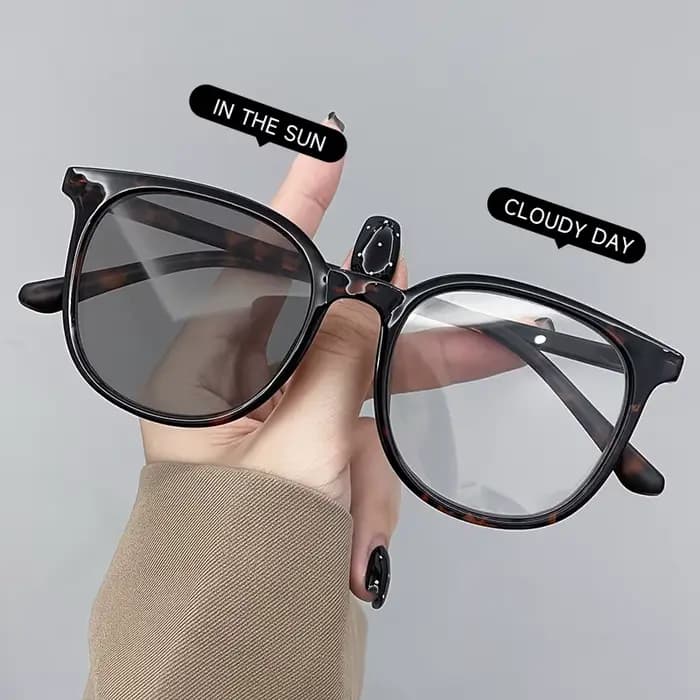 BEAU FIVE Lunettes pour femmes à monture carrée à couleurs changeantes pour les déplacements quotidi