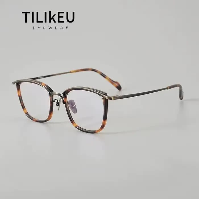 Monture de lunettes en titane ultralégère fabriquée à la main au Japon, rayures tendance, acétate gr