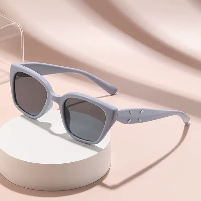 Lunettes de soleil œil de chat lunettes de soleil haut de gamme résistantes aux UV célébrités d'inte