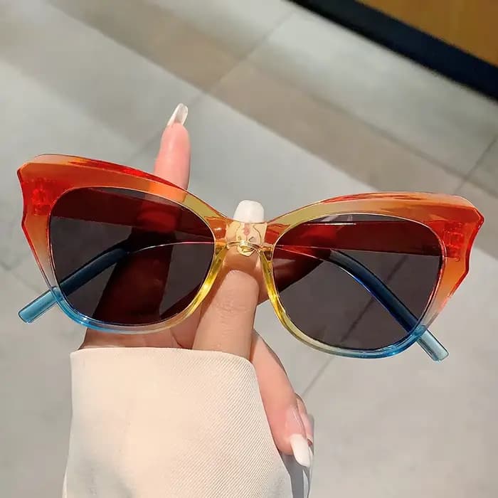 Nouvelles Lunettes de Soleil Tendance pour Femme – Lunettes de Luxe de Marque Designer avec Verres D