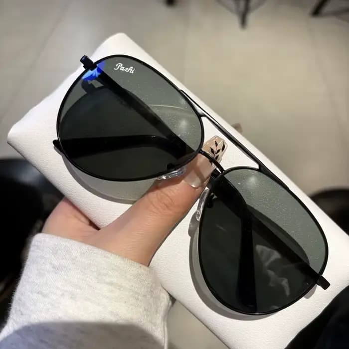 Nouvelles lunettes de soleil en verre 2026 pour hommes, style mode avec protection UV, monture large