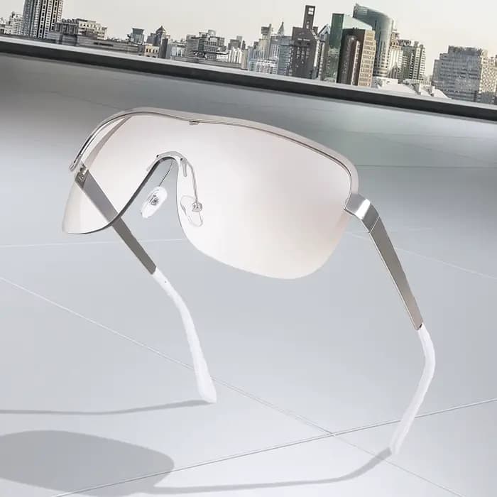 Lunettes de soleil surdimensionnées