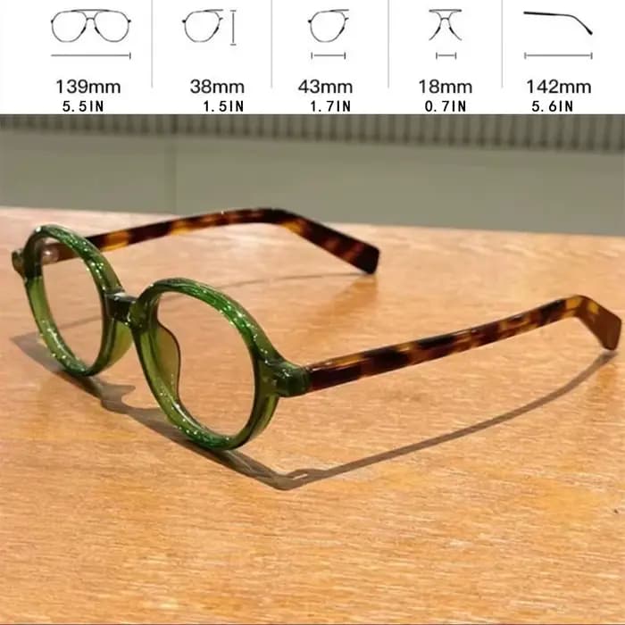 Les nouvelles lunettes à petite monture Nerdy en écaille de tortue caractéristiques un cadre et un temple de lumière
