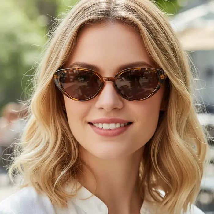 Lunettes de soleil rouge bordeaux pour femmes