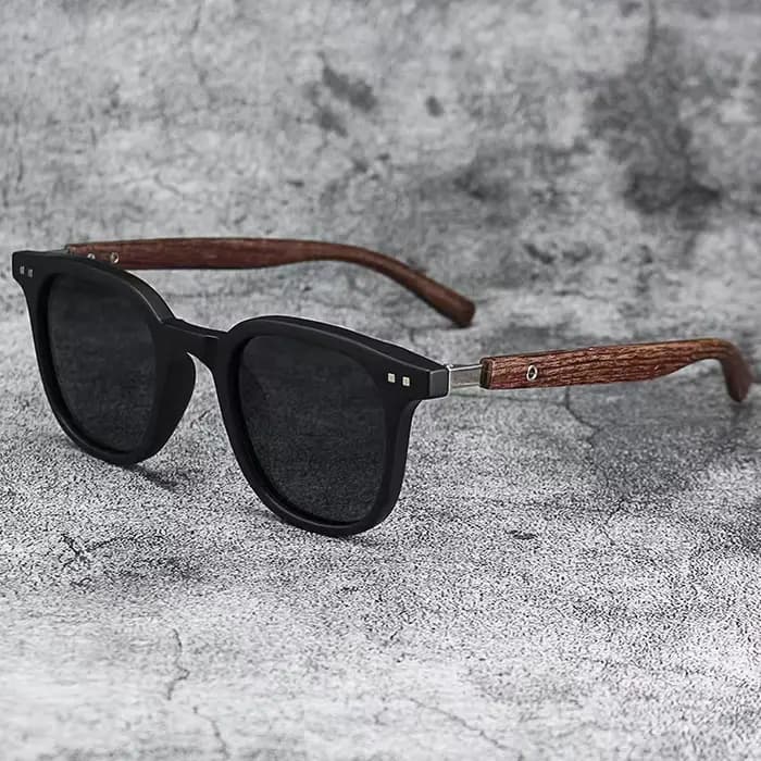 Lunettes de soleil à clous de jambe en grain de bois