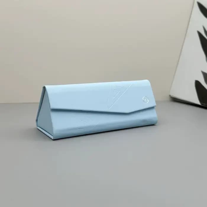 Étui à lunettes portable rétro pliable 2026 – Boîte de rangement minimaliste en cuir