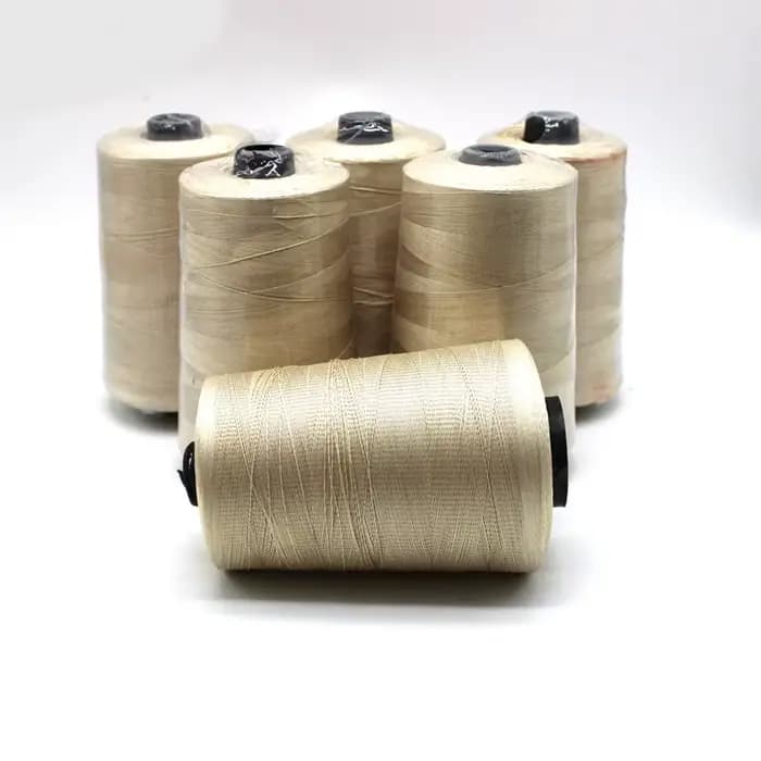Rouleau de fils à coudre en fibre de verre de classe E, 900 mètres/rouleau, ligne de fibre de verre ignifuge et résistante à la chaleur à 600 degrés, 200 g/pièce