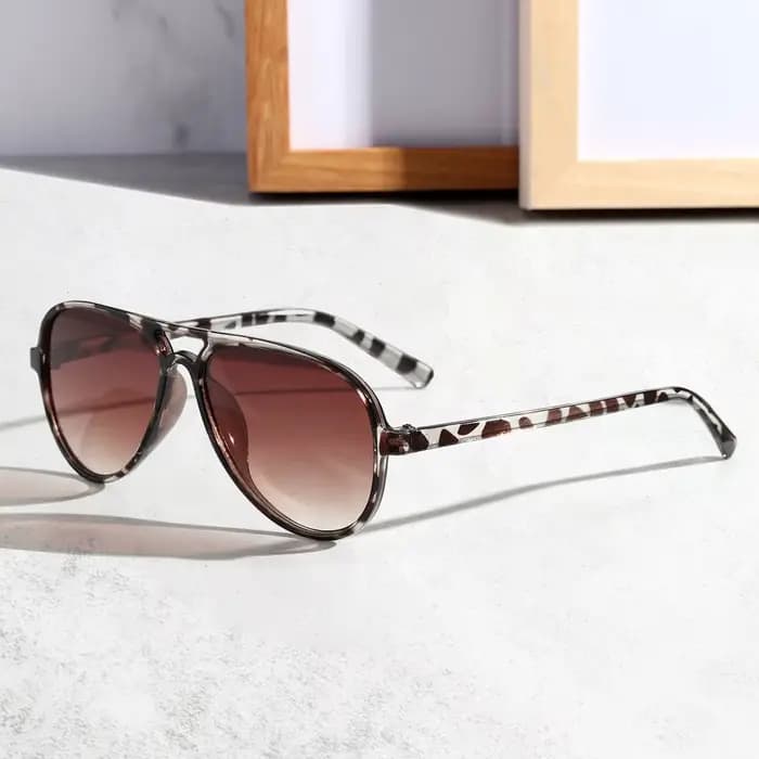 Lunettes de soleil miroir rétro ultralégères et légères