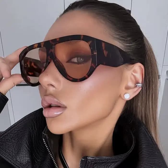 Nouvelles lunettes de soleil tendance pour femmes et hommes