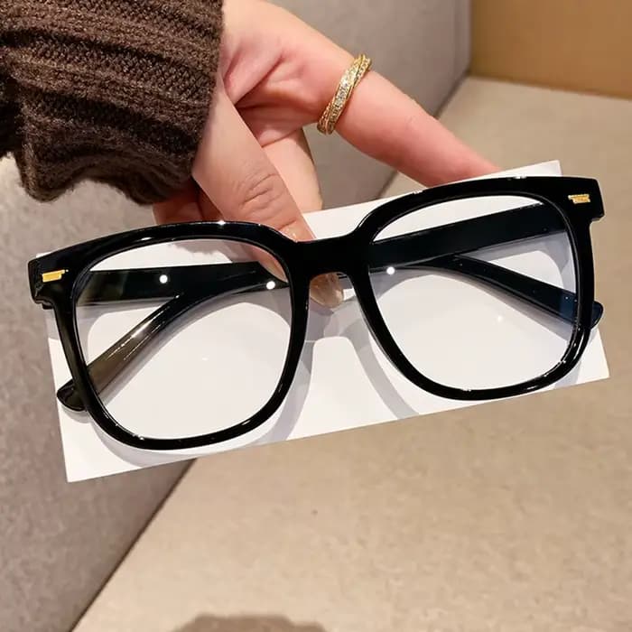 Lunettes rétro à bords en corne