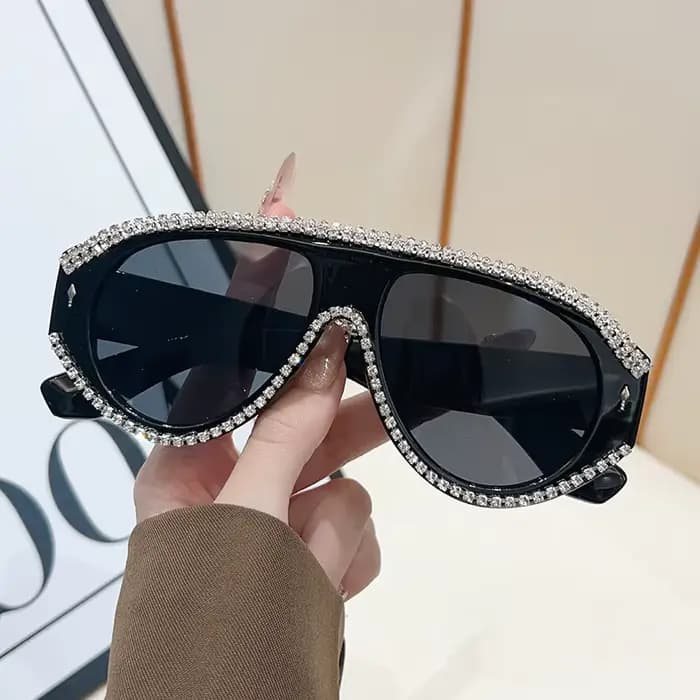 Lunettes de soleil pilote tendance 2026 pour femme avec strass de luxe – Idéales pour les fêtes et activités – Modèle attrayant pour dames