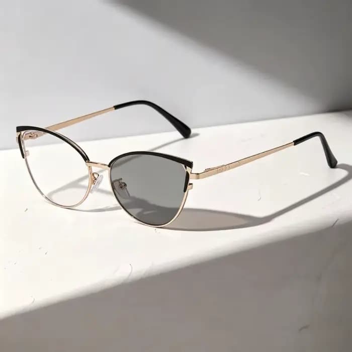 Lunettes de vue photochromiques œil de chat tendance 2026 pour femmes