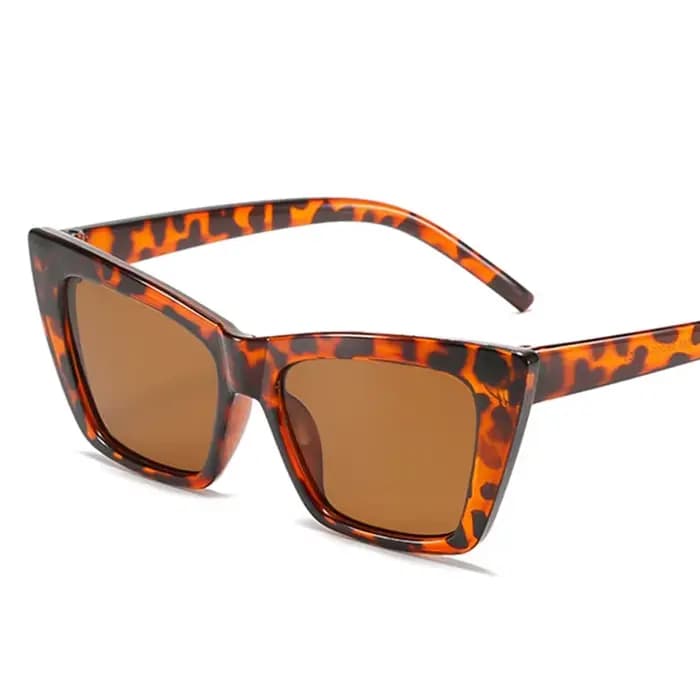 Lunettes de soleil œil de chat noir pour femmes