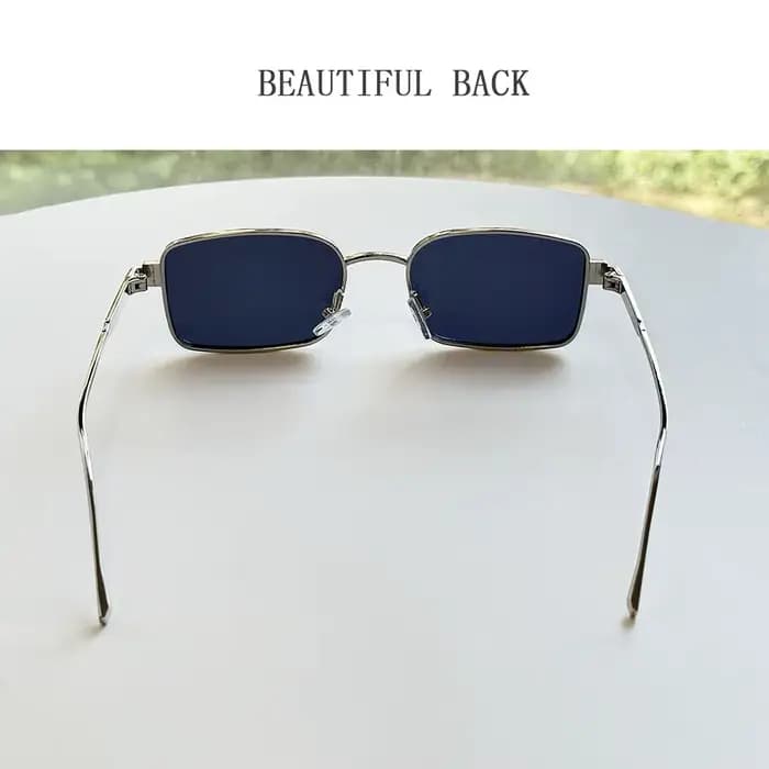 Lunettes de soleil carrées de styliste