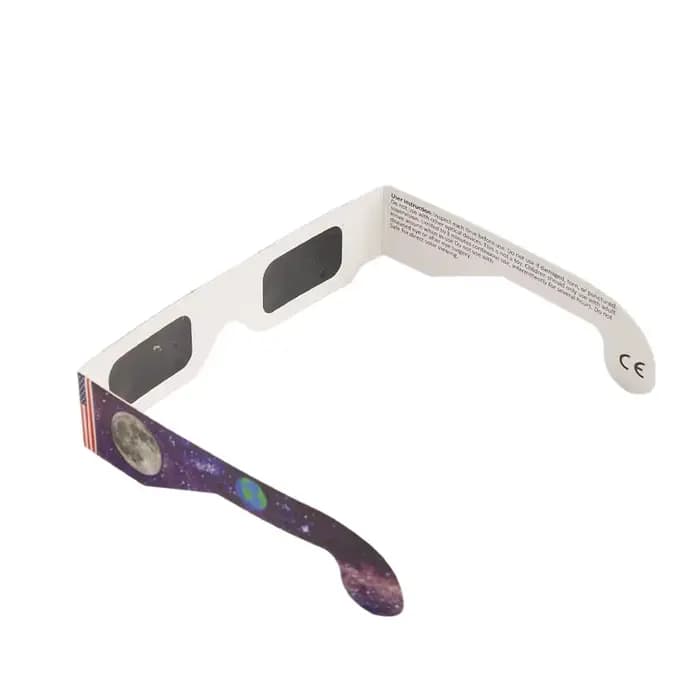 Lunettes éclipse solaire en papier