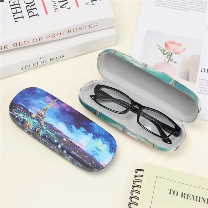 Boîte à lunettes en cuir rigide