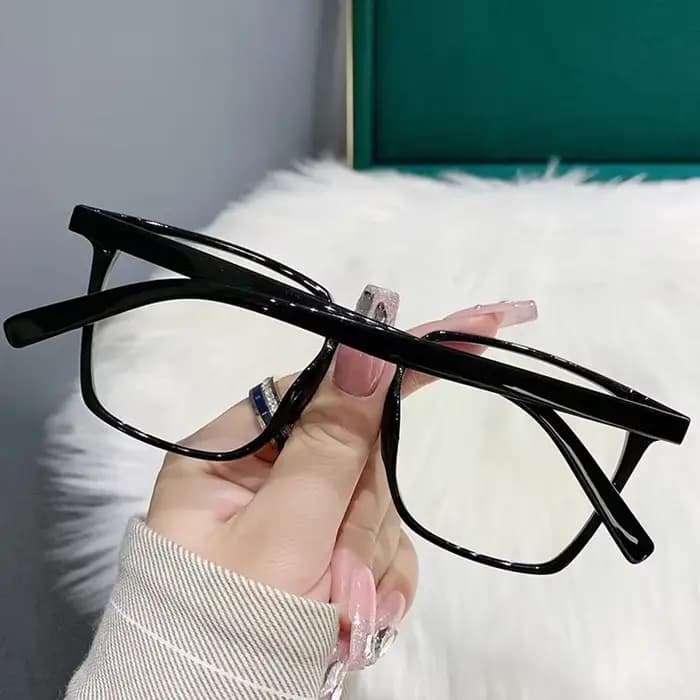 Lunettes à la mode pour hommes et femmes