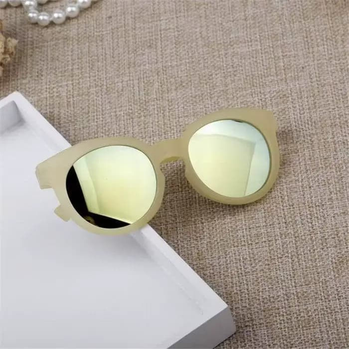 Nouvelles lunettes de soleil pour enfants