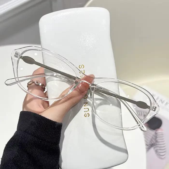 Lunettes de myopie de forme ovale