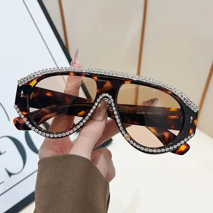 Lunettes de soleil pilote tendance 2026 pour femme avec strass de luxe – Idéales pour les fêtes et activités – Modèle attrayant pour dames
