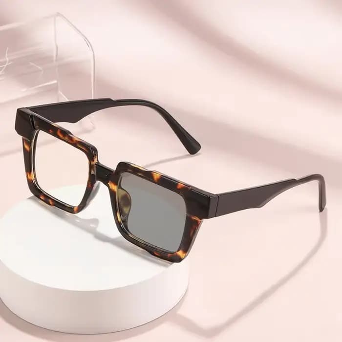 Lunettes de myopie photochromiques à cadre carré