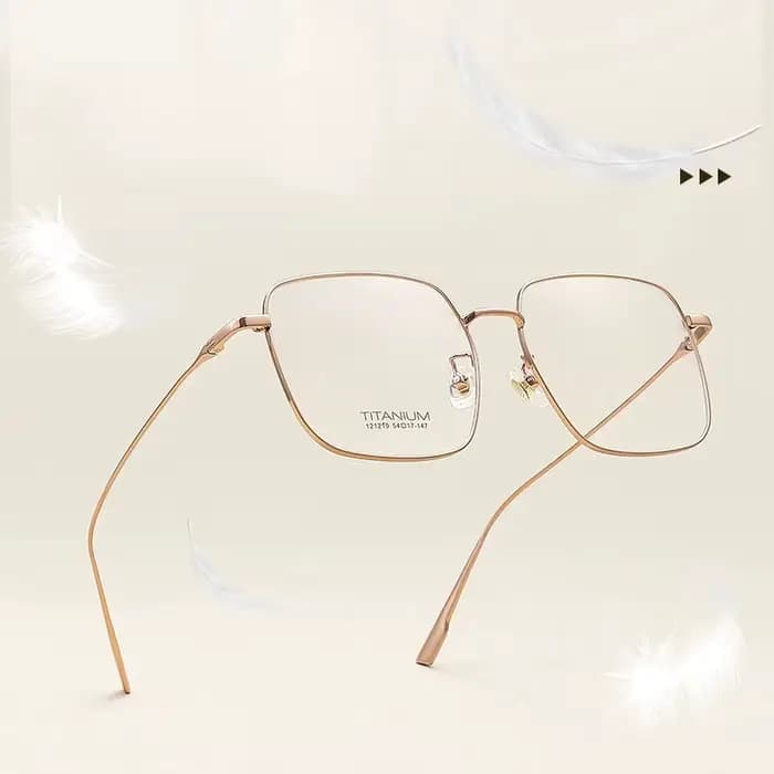 Monture de lunettes en titane ultralégère pour femmes