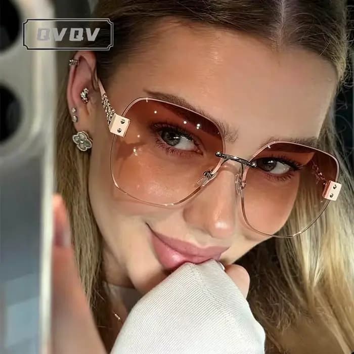 Lunettes de soleil carrées sans monture INS Fashion avec chaîne
