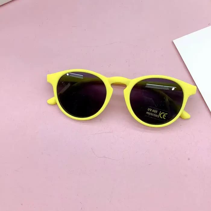 Lunettes de soleil style bébé 2026 avec protection solaire