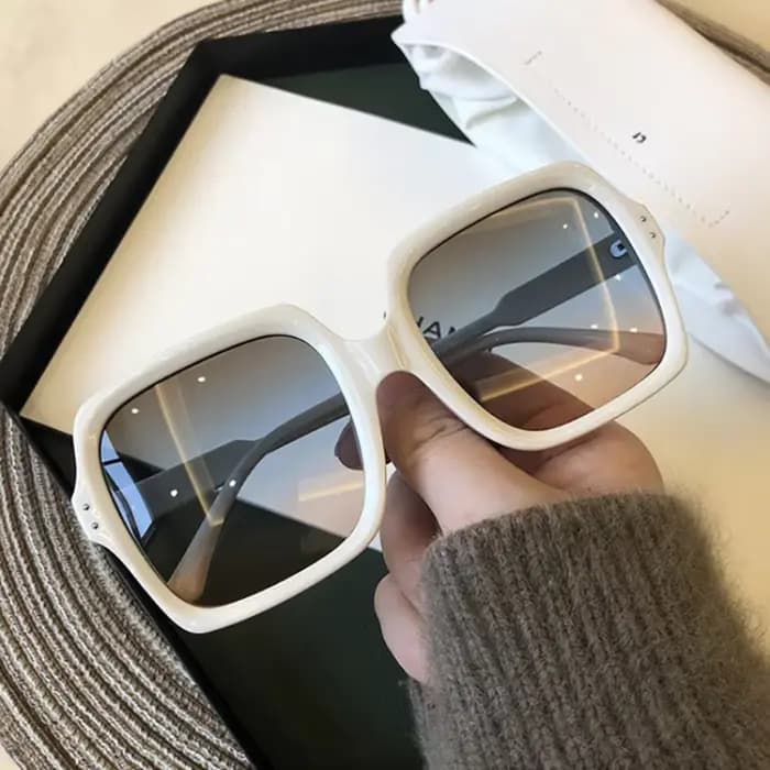 Lunettes de soleil vintage surdimensionnées pour femmes
