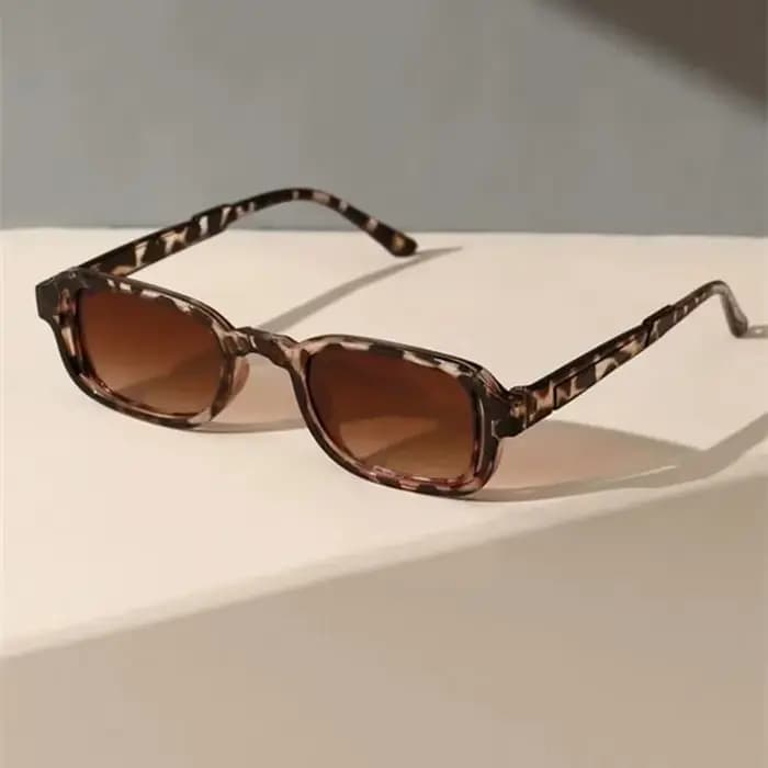 Lunettes de soleil rectangulaires de luxe pour femmes