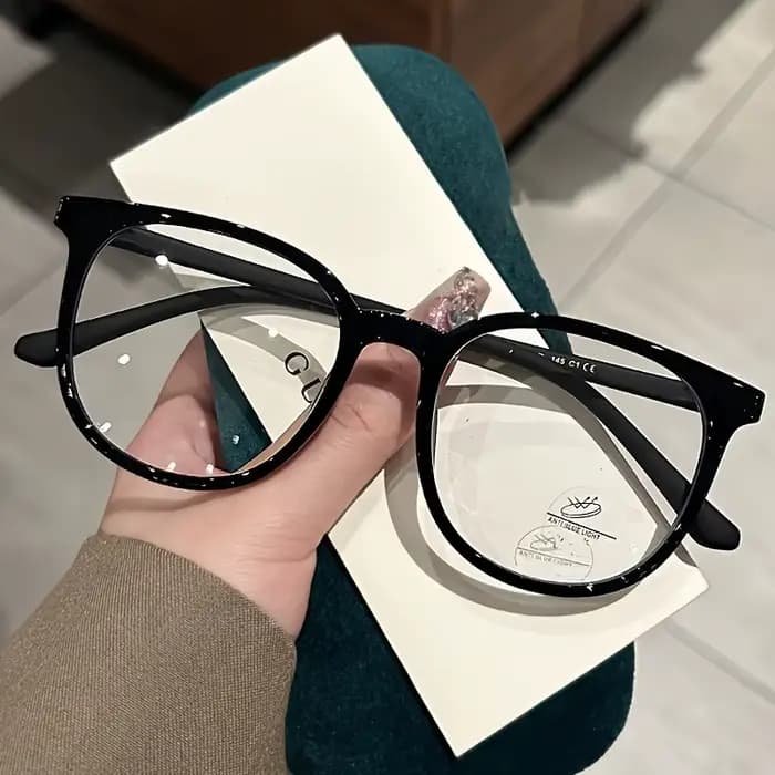 Lunettes à monture carrée d'inspiration Vintage