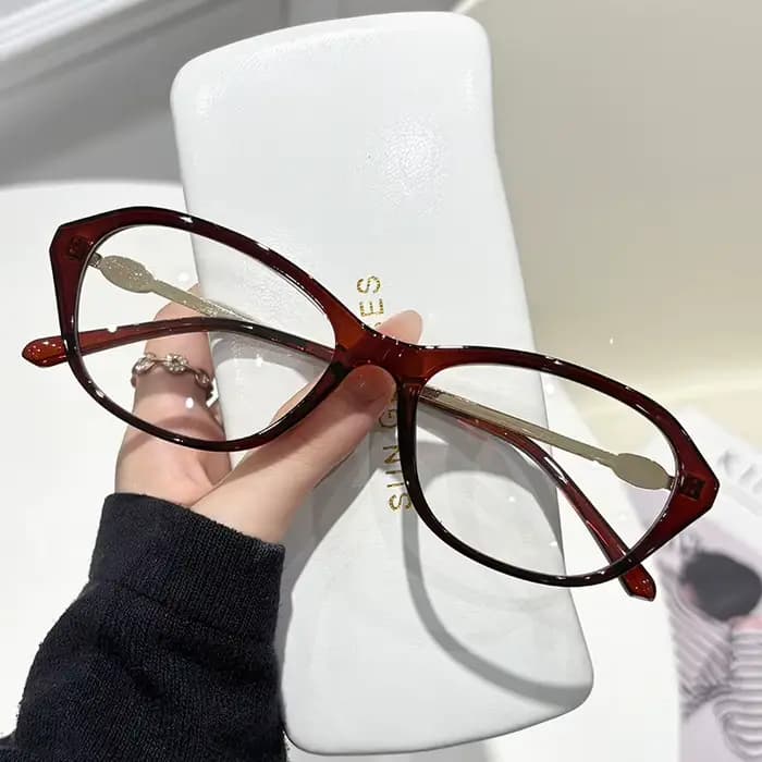 Lunettes de myopie de forme ovale
