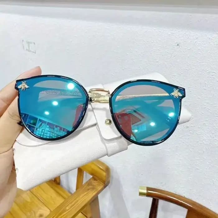 2025 nouvelles lunettes De soleil carrées femmes hommes marque De luxe abeille
