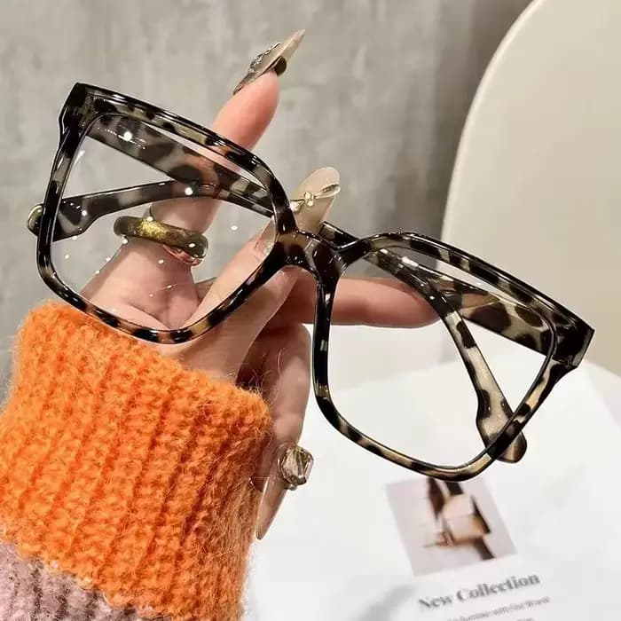 Lunettes à monture carrée classique pour femmes
