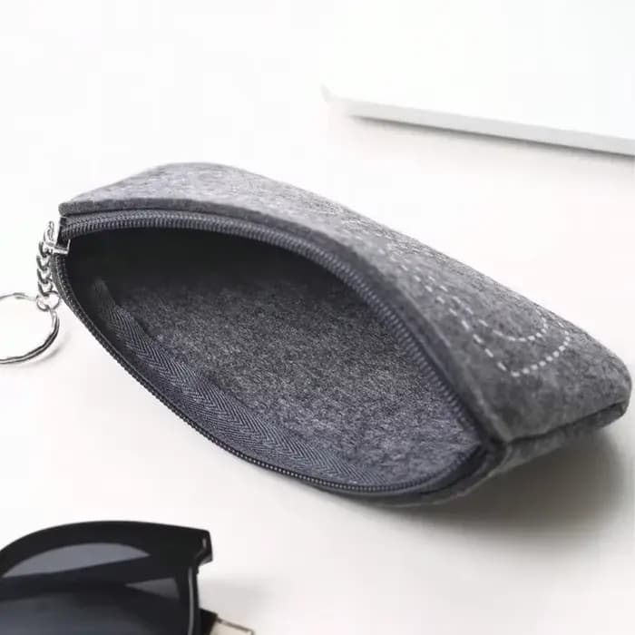 Pochette à lunettes en feutre doux