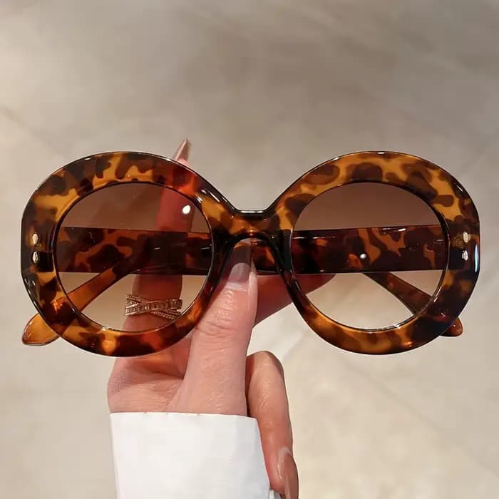 Lunettes de soleil rondes classiques pour femmes