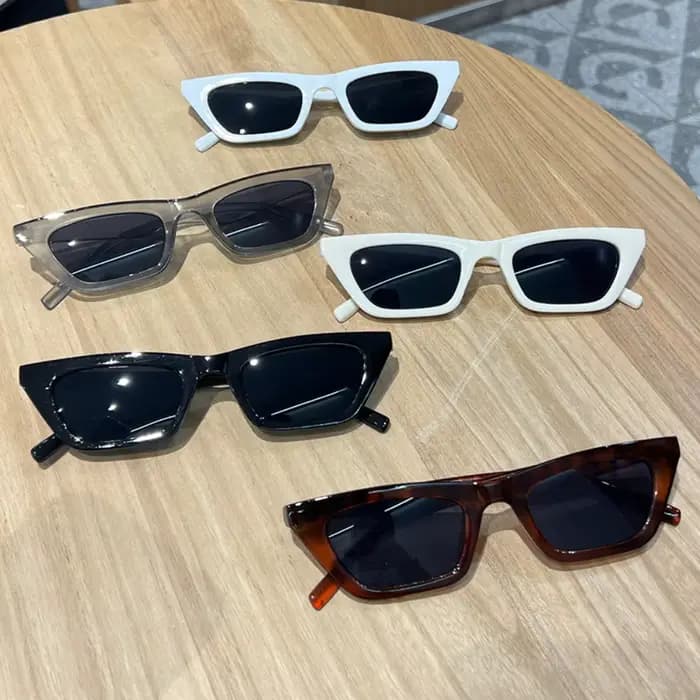 Lunettes de soleil en forme d'oeil de chat