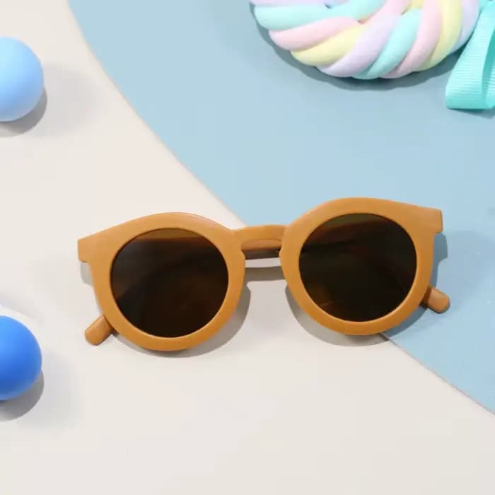 Nouvelles lunettes de soleil pour bébé