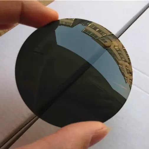 Lunettes de soleil en verre minéral