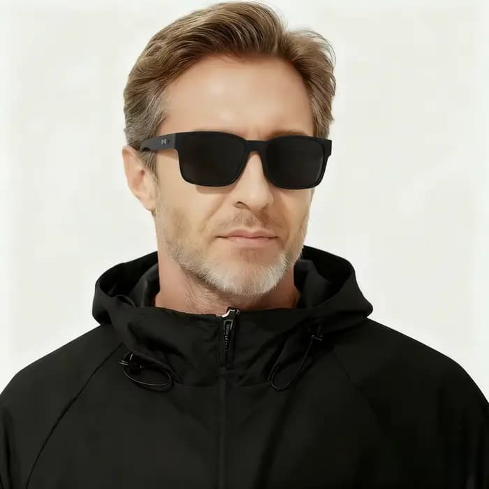Lunettes de soleil carrées de luxe léger