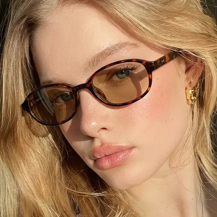 Lunettes de soleil personnalisées de forme ovale