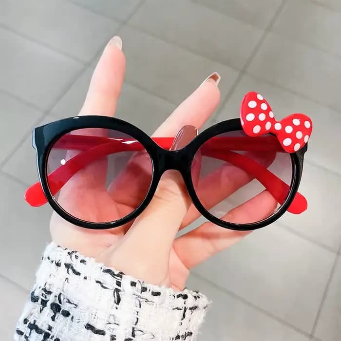 1PC nouvelles lunettes de soleil en plastique pour enfants avec protection UV