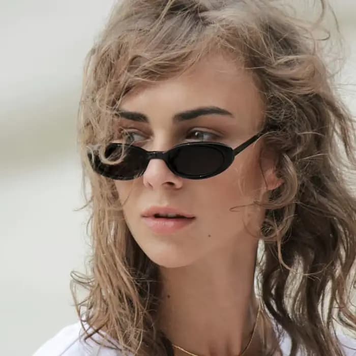 Lunettes de soleil ovales classiques pour femmes