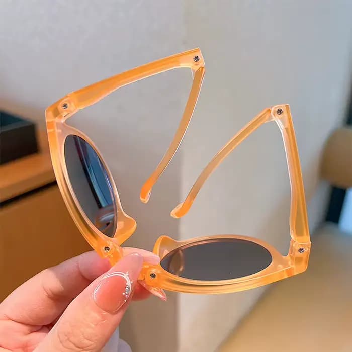 Lunettes de soleil colorées pour enfants