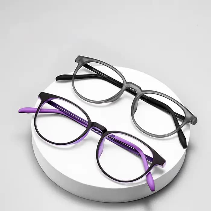 Lunettes en titane TR90 ultralégères pour femmes