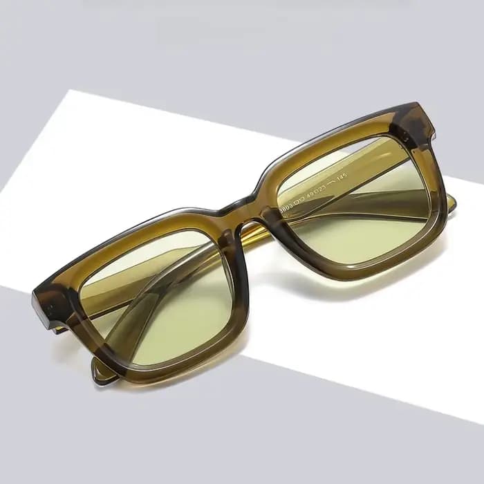 Lunettes de soleil carrées de luxe