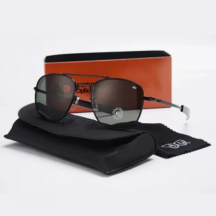 Lunettes de soleil pour homme