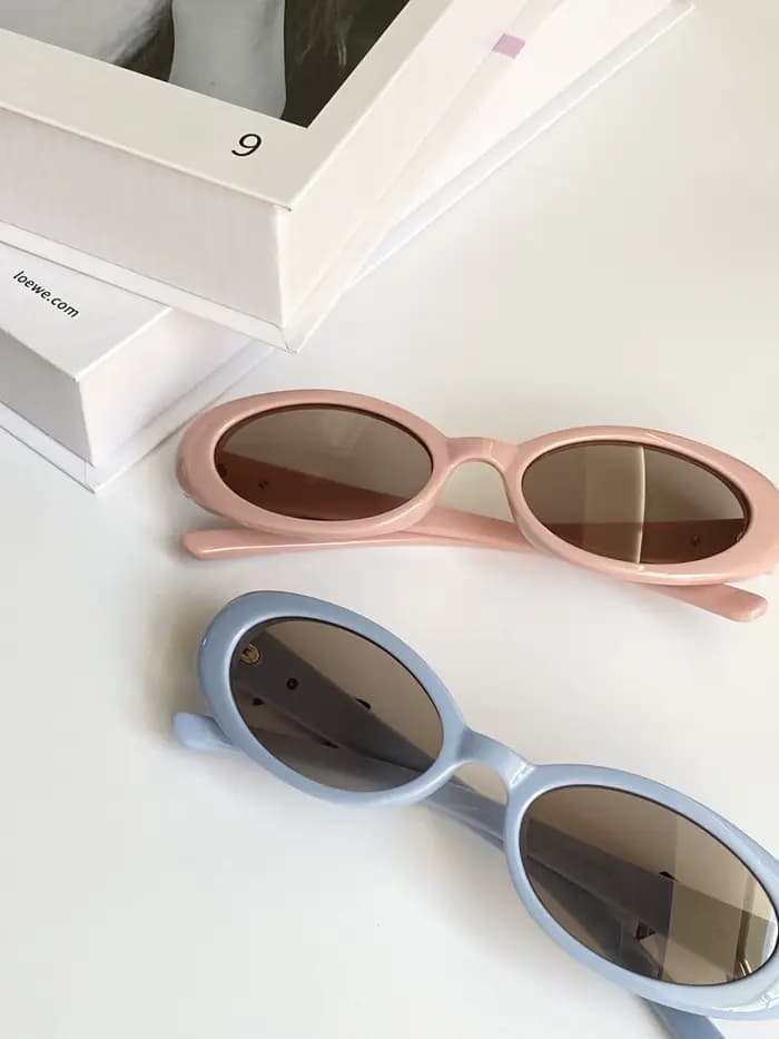 Lunettes de soleil rétro à nœud ovale pour femmes