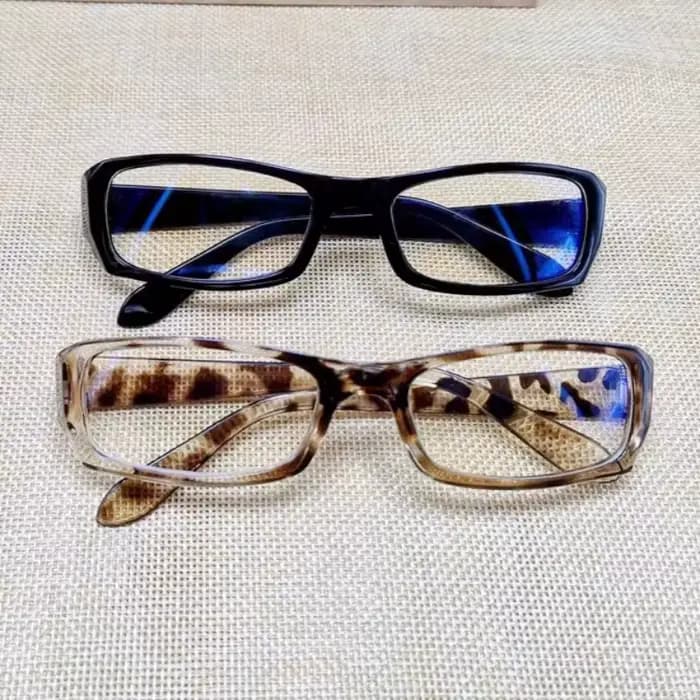 Lunettes carrées étroites en plastique rétro